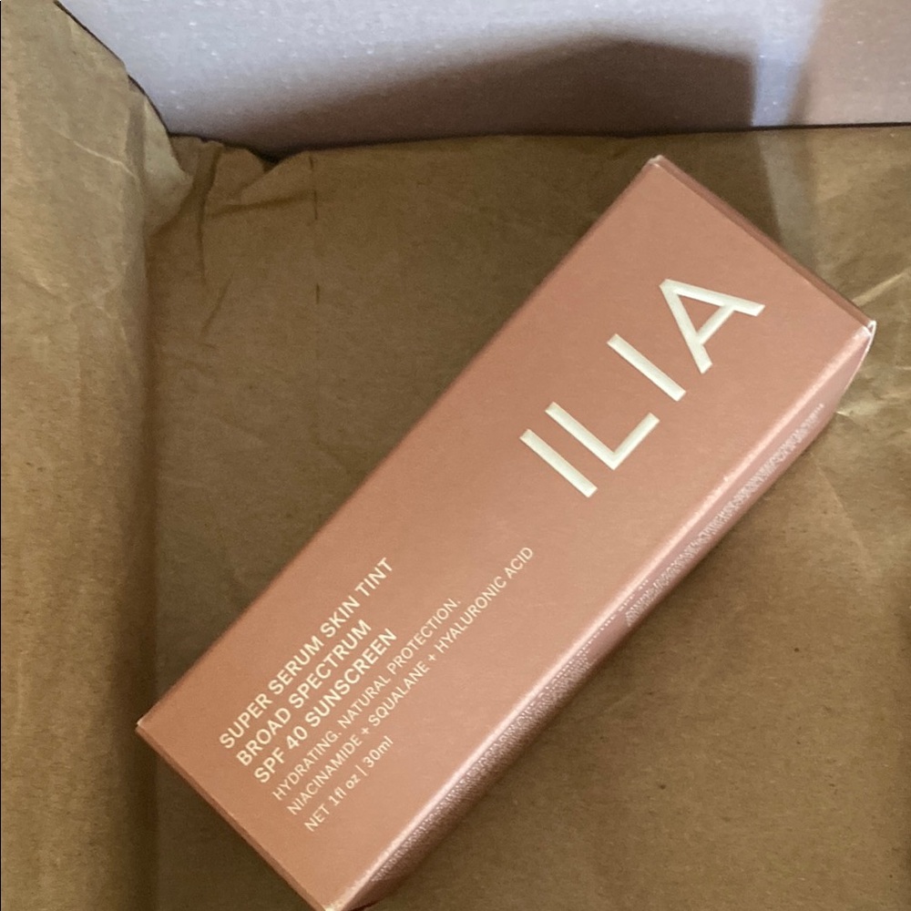 Ilia super serum skin tint